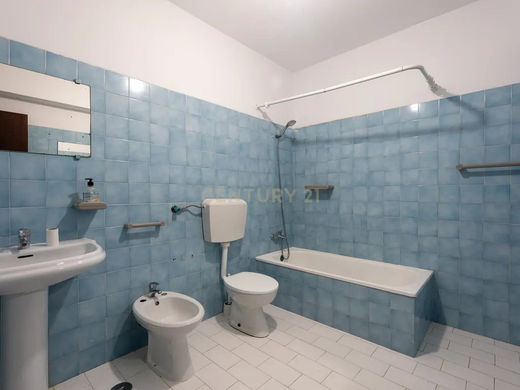 Apartamento T1 com potencial para T2 na Rinchoa – Conforto e Tranquilidade! - Image 14