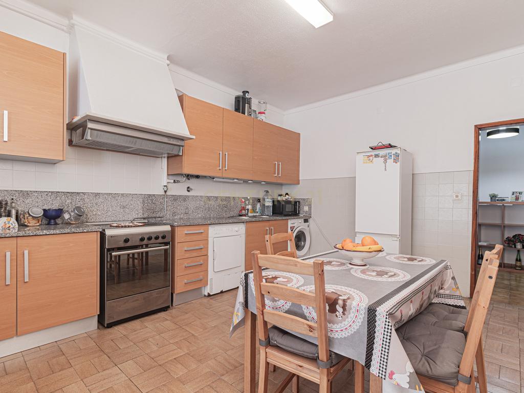 Moradia T4 em Afonseiro - Montijo - Image 13