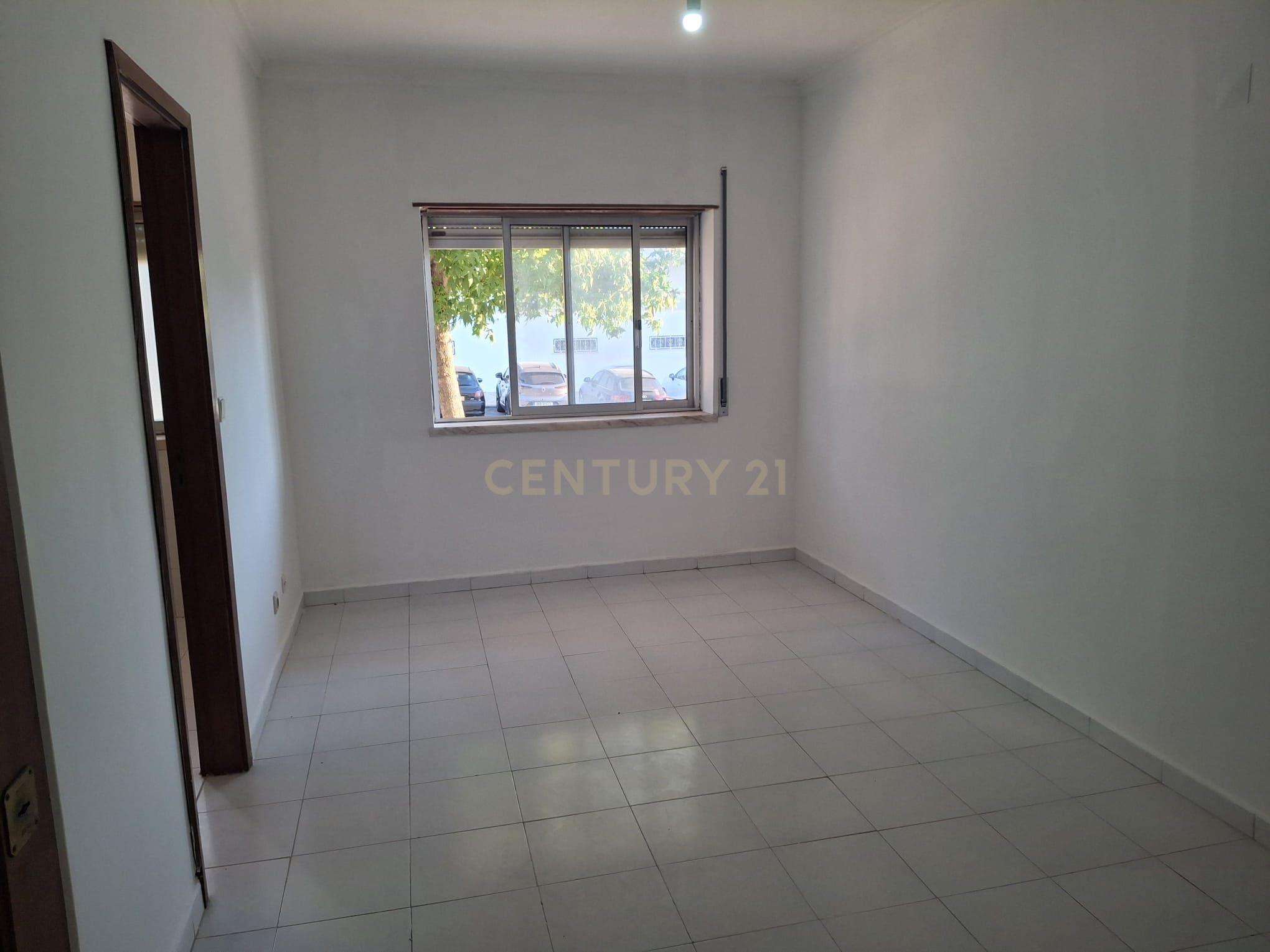 Apartamento T0 à venda em Laranjeiro e Feijó, Almada — foto 5