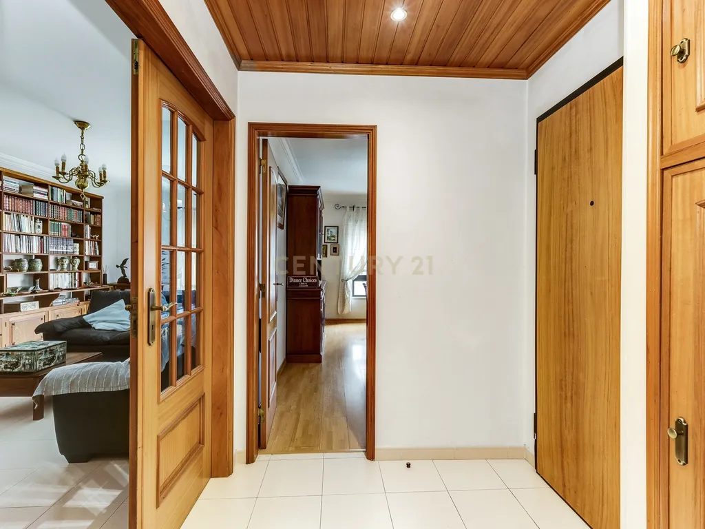 Apartamento T3 com vista deslumbrante para a Serra de Sintra – Algueirão | Cabeço da Fonte - Image 20