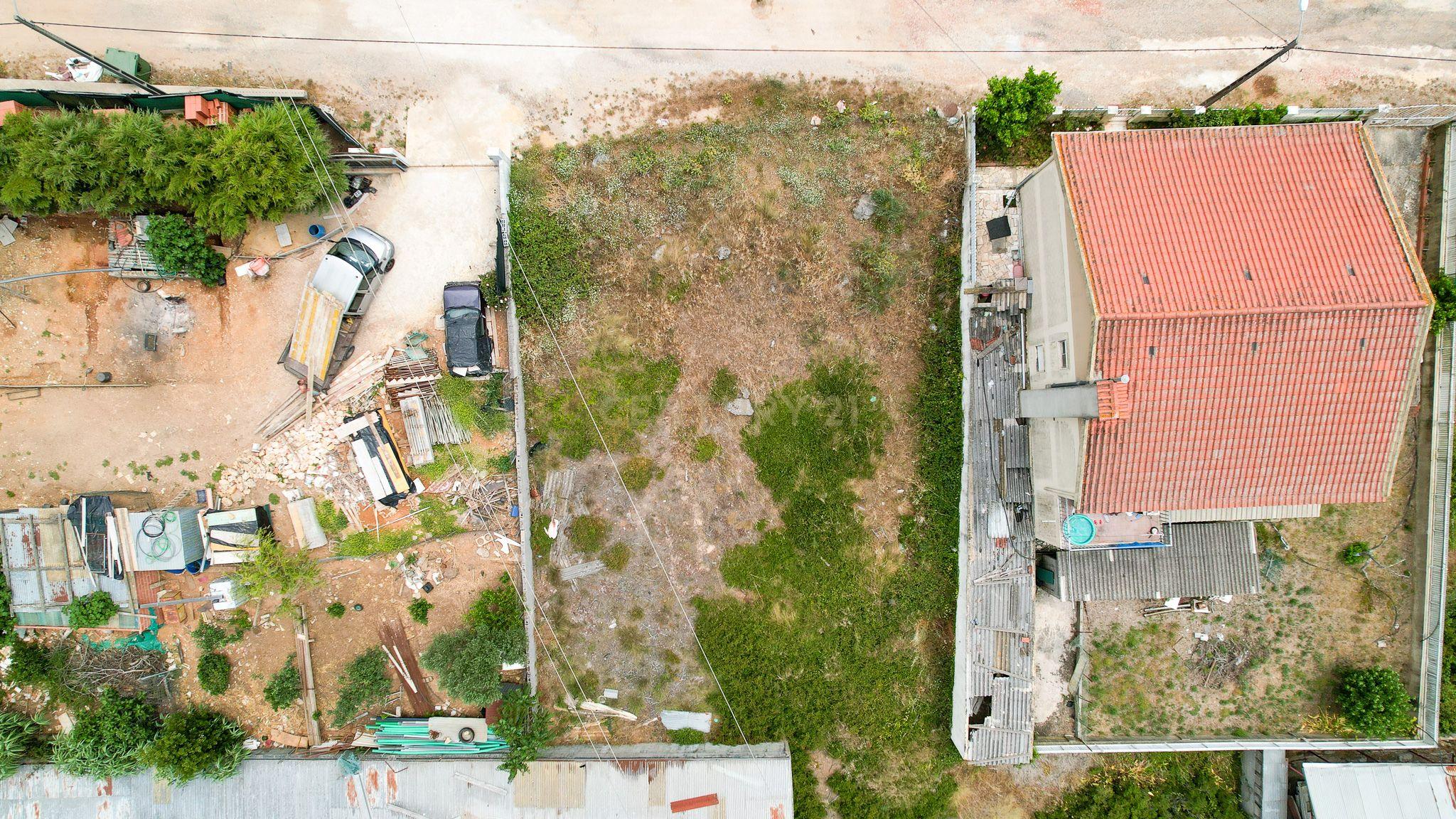 Fotografia 9 de Terreno Urbano em Dona Maria, Sintra - 459m²