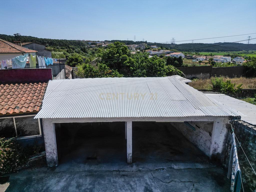 Moradia T3 com Terraço e Jardim no Alqueidão - Figueira da Foz - Image 47