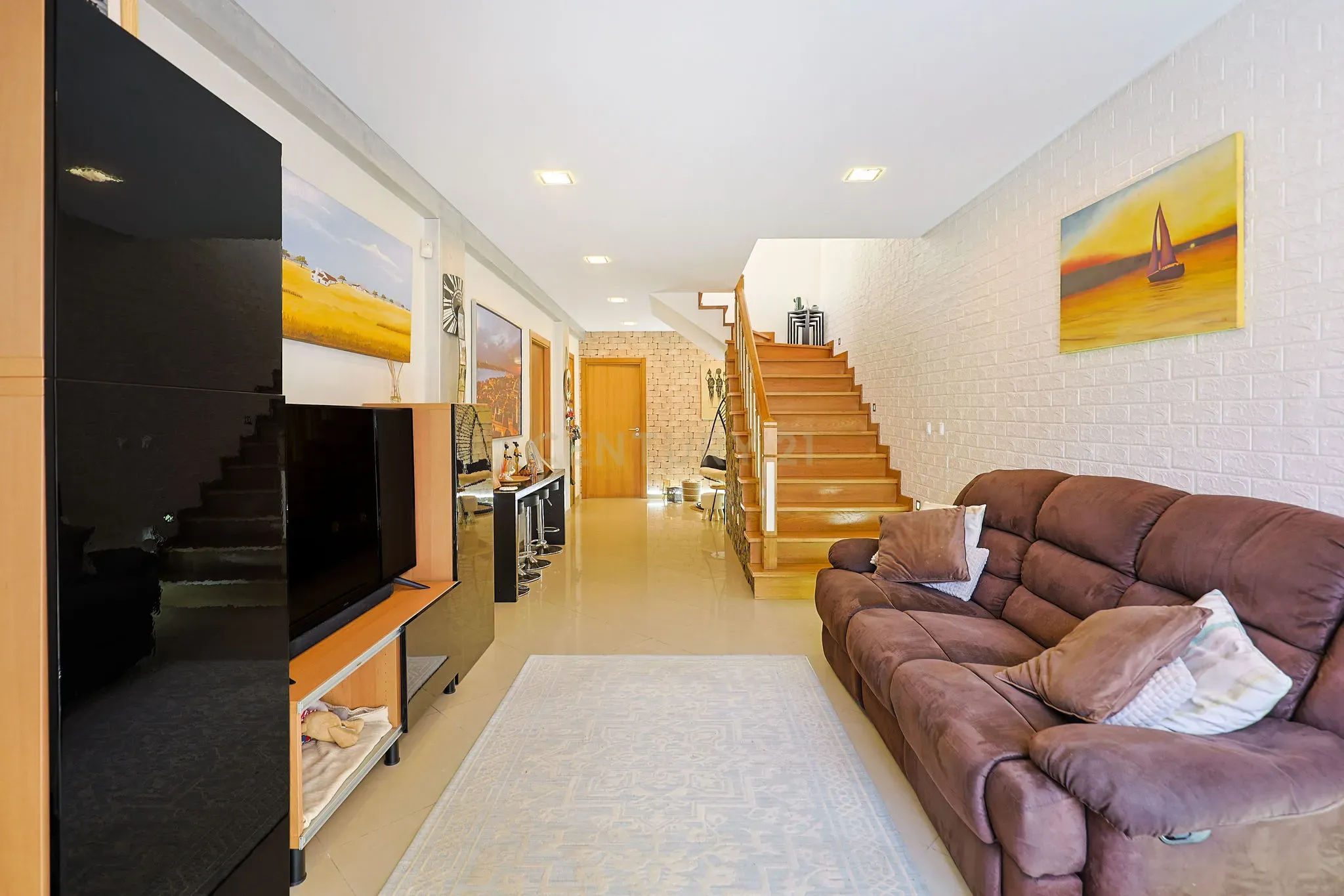 Fotografia 10 de Moradia T3 com garagem e espaços exteriores nos Foros de Amora, Seixal