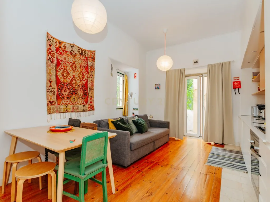 APARTAMENTO T2 - LOCALIZAÇÃO PREMIUM NO CORAÇÃO DE LISBOA - Image 15