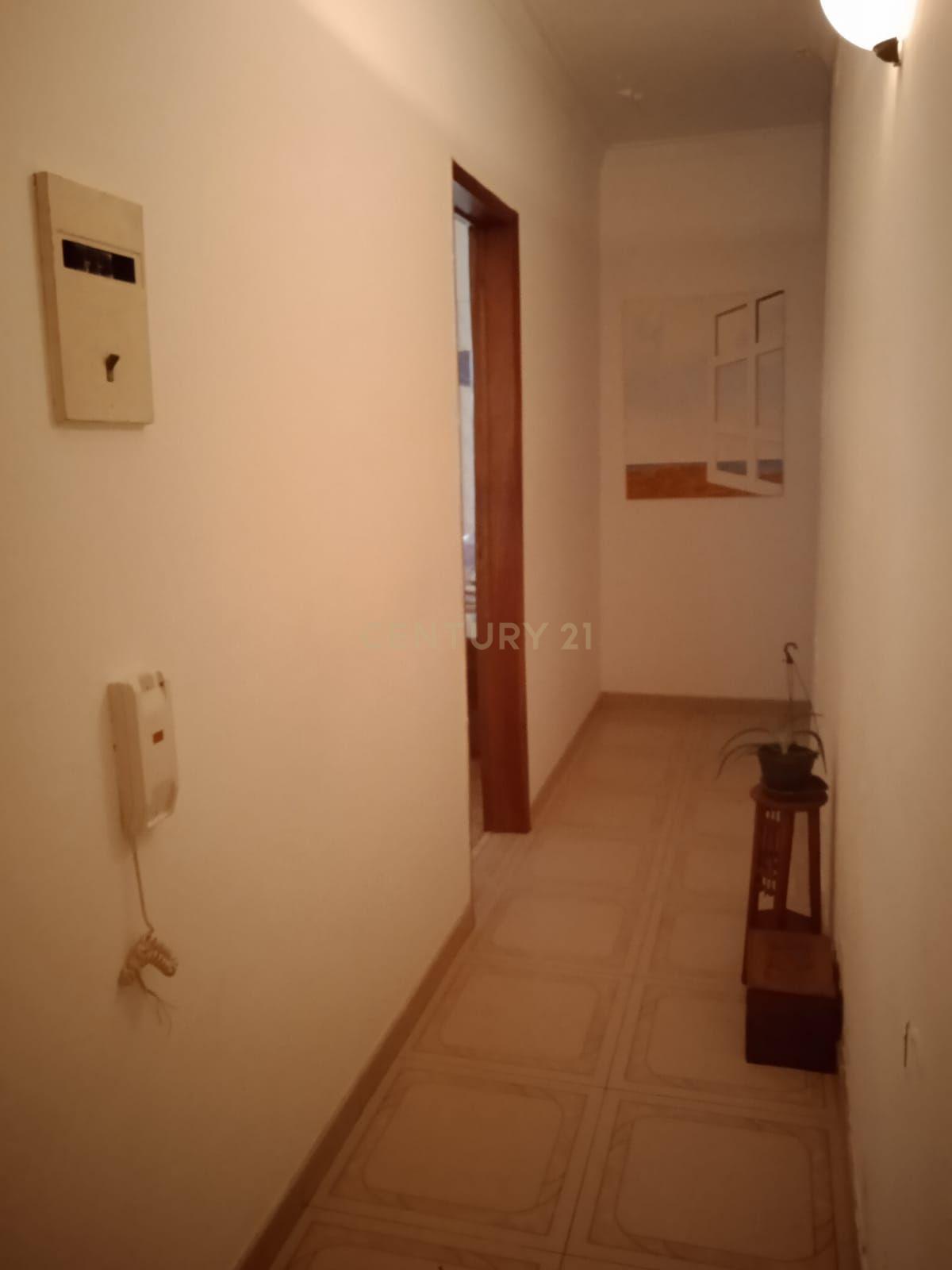 Apartamento T2 para venda - Arrentela Bairro Manuel André, Seixal - Image 4