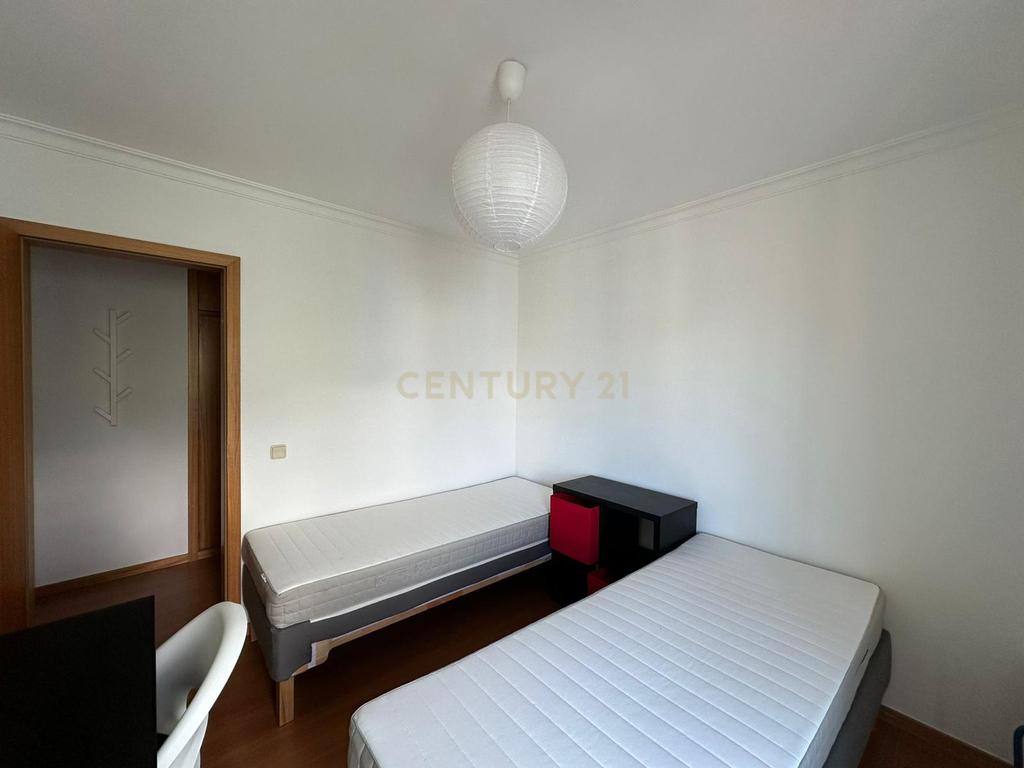 Apartamento mobilado e equipado no centro do Feijó arrendar.  - Image 8
