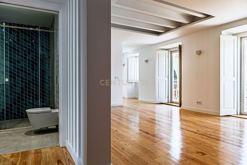 Apartamento T3 à venda em Mina de Água, Amadora — foto 20
