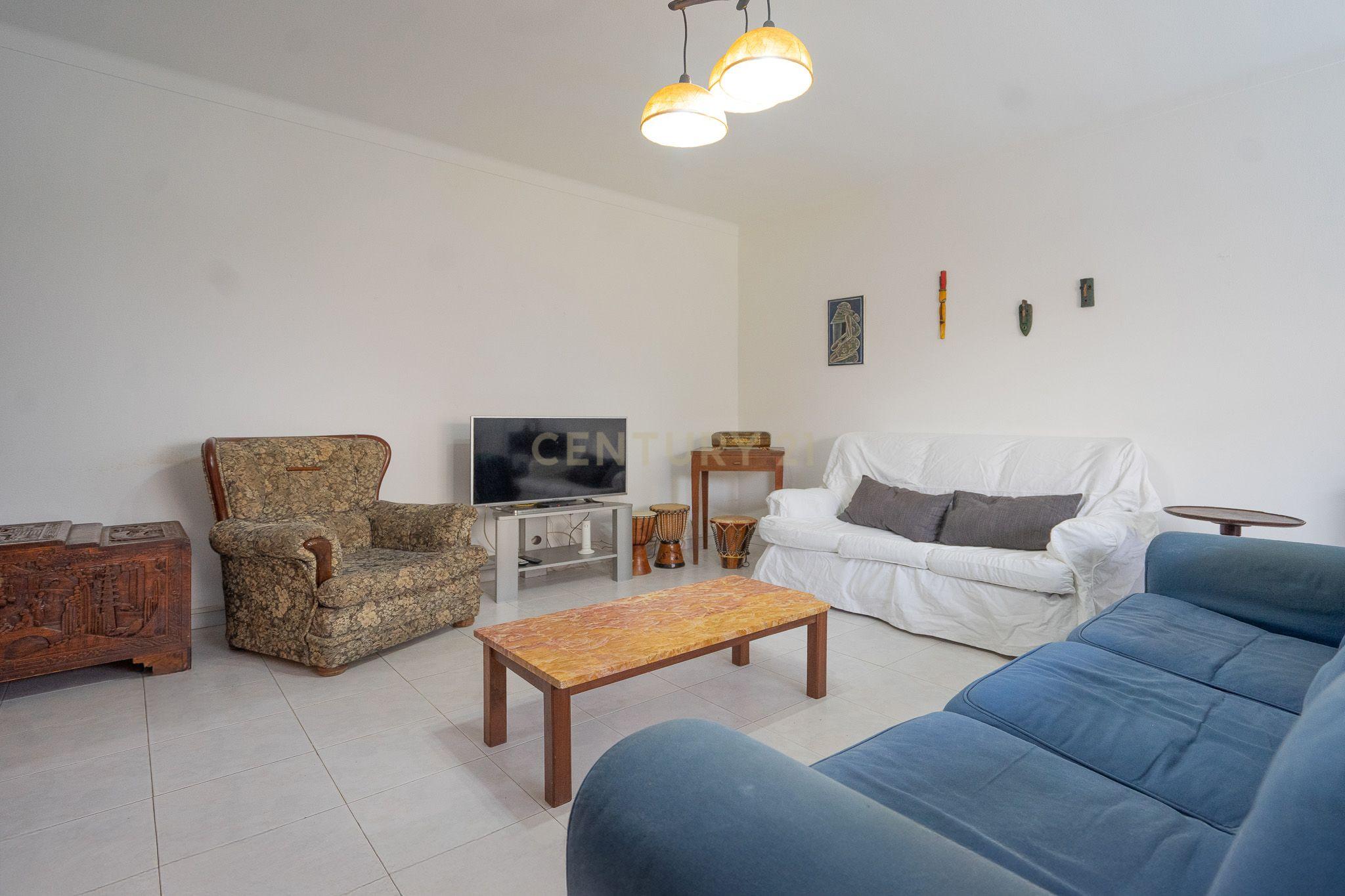Moradia T3 com jardim e logradouro - Lousã em zona tranquila - Image 8