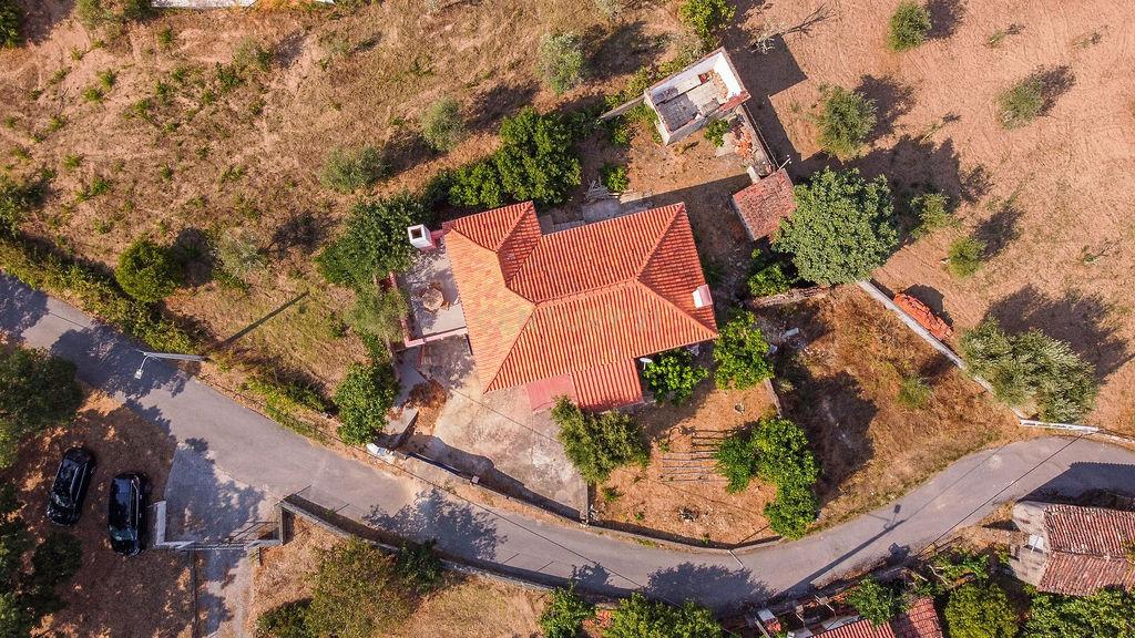 Moradia T3  Remodelada em Vila de Rei – Viva com Qualidade no Coração de Portugal! - Image 50