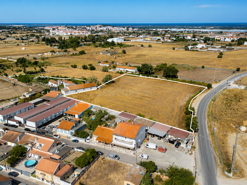 Moradia Térrea com Anexo Independente e Excelente Potencial | Afonsoeiro – Montijo - Image 20