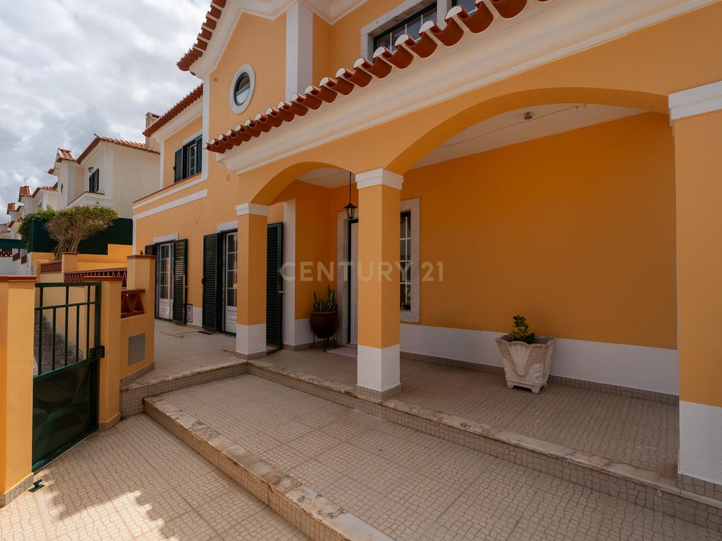 Moradia Isolada de Excelência - Apenas 10 Minutos da Ericeira - Image 5