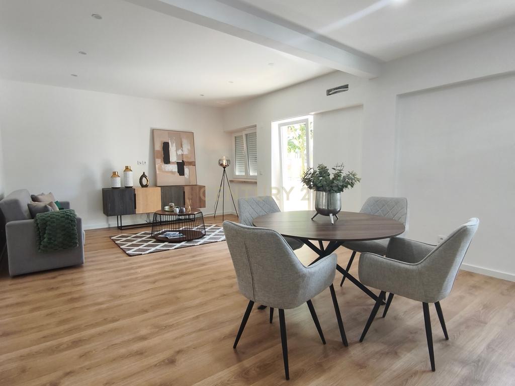 Apartamento T3 com Suíte, Varandas e Excelentes Acabamentos - Image 2