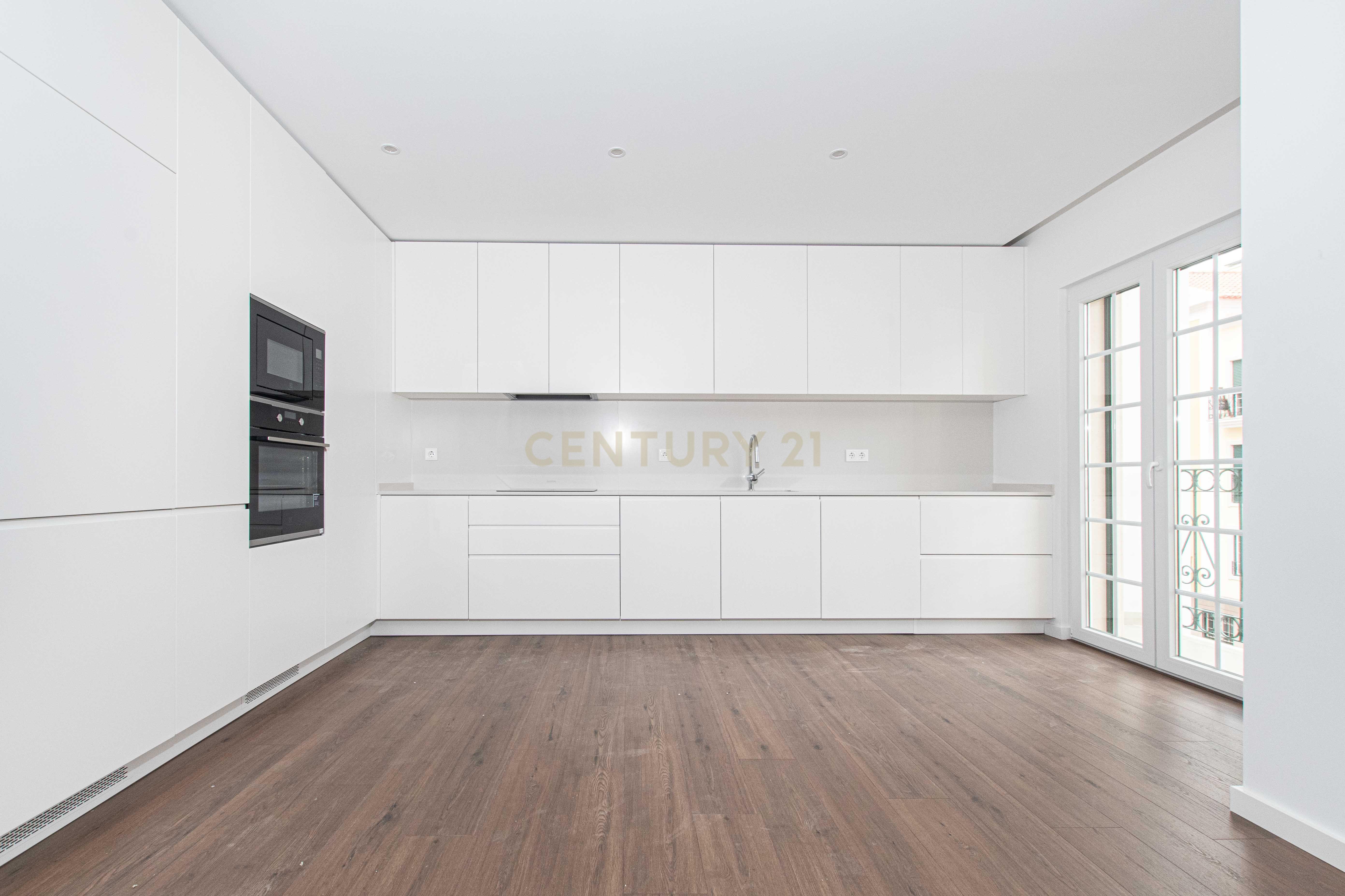 Fotografia 4 de Apartamento T3 Urbanização Neudel na Amadora, a estrear