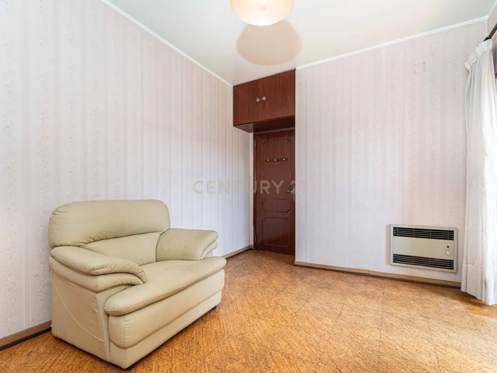 Apartamento T3 com mais de 100m² em Odivelas - Image 6