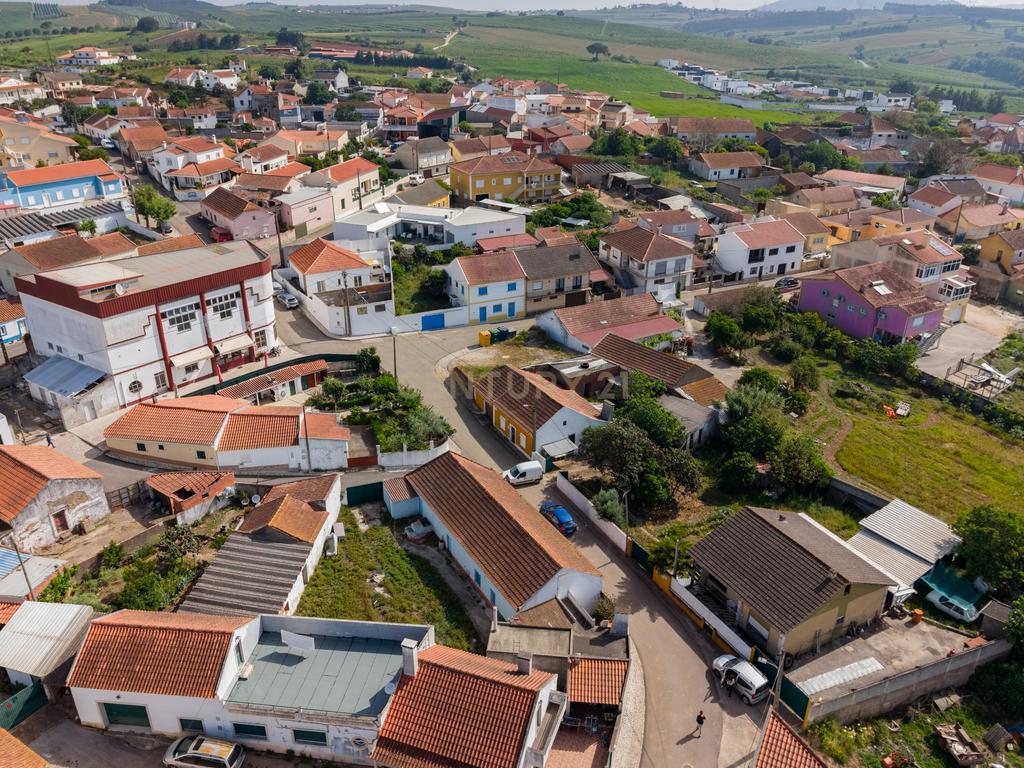 Moradia T3 terrea - Image 31