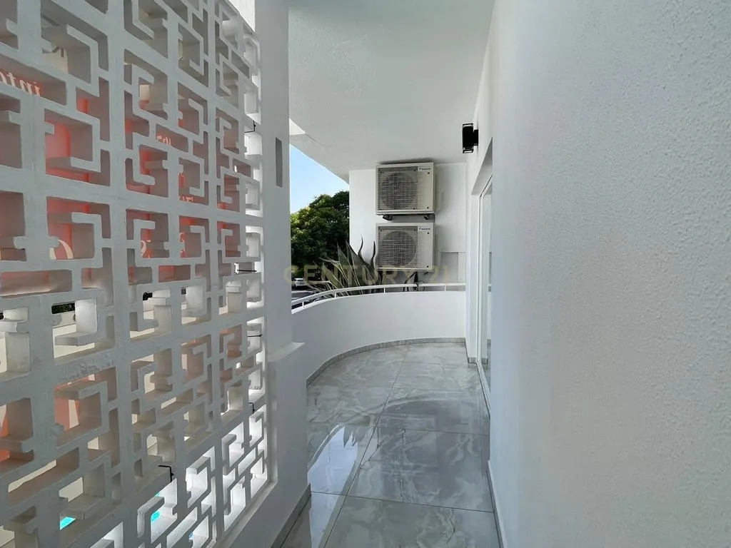 T2+1 em Vilamoura | Totalmente Renovado (2025) | Luxo e Piscina a Minutos da Marina - Image 19