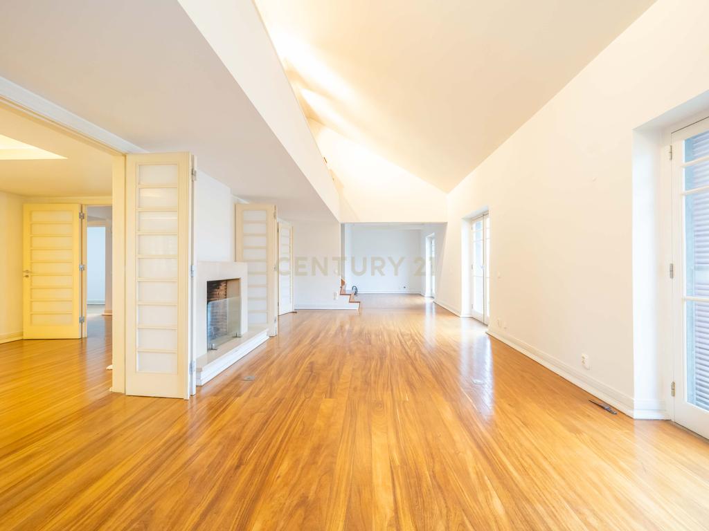  Apartamento T5  - Marquês Pombal - Lisboa - Image 1