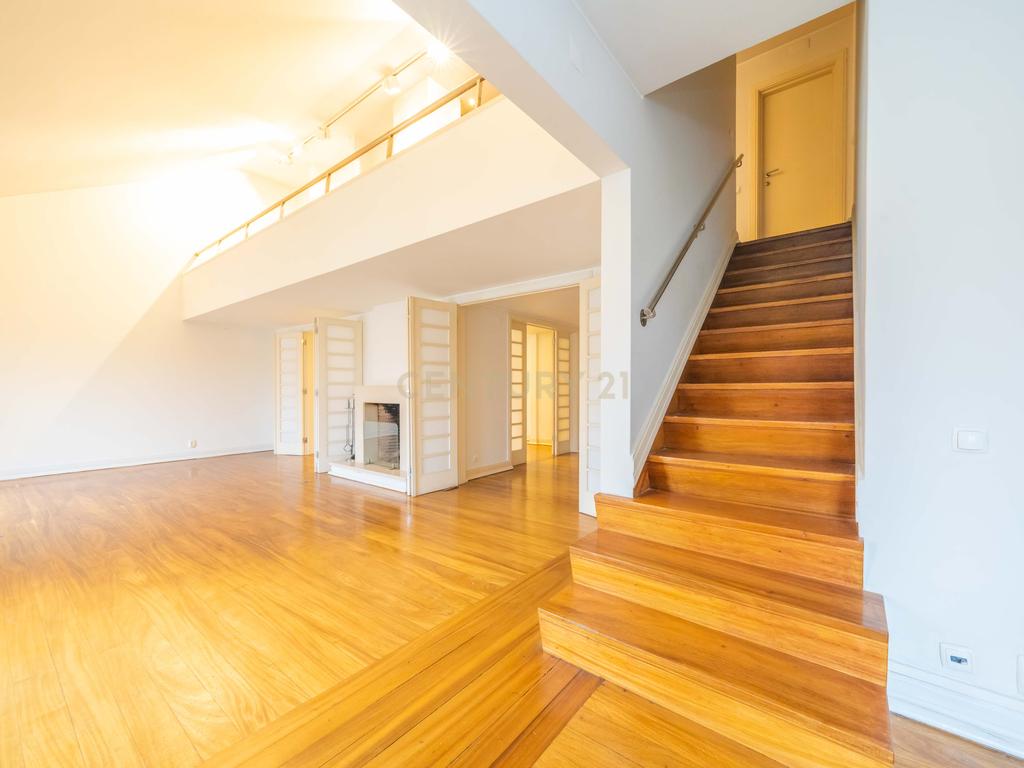  Apartamento T5  - Marquês Pombal - Lisboa - Image 9