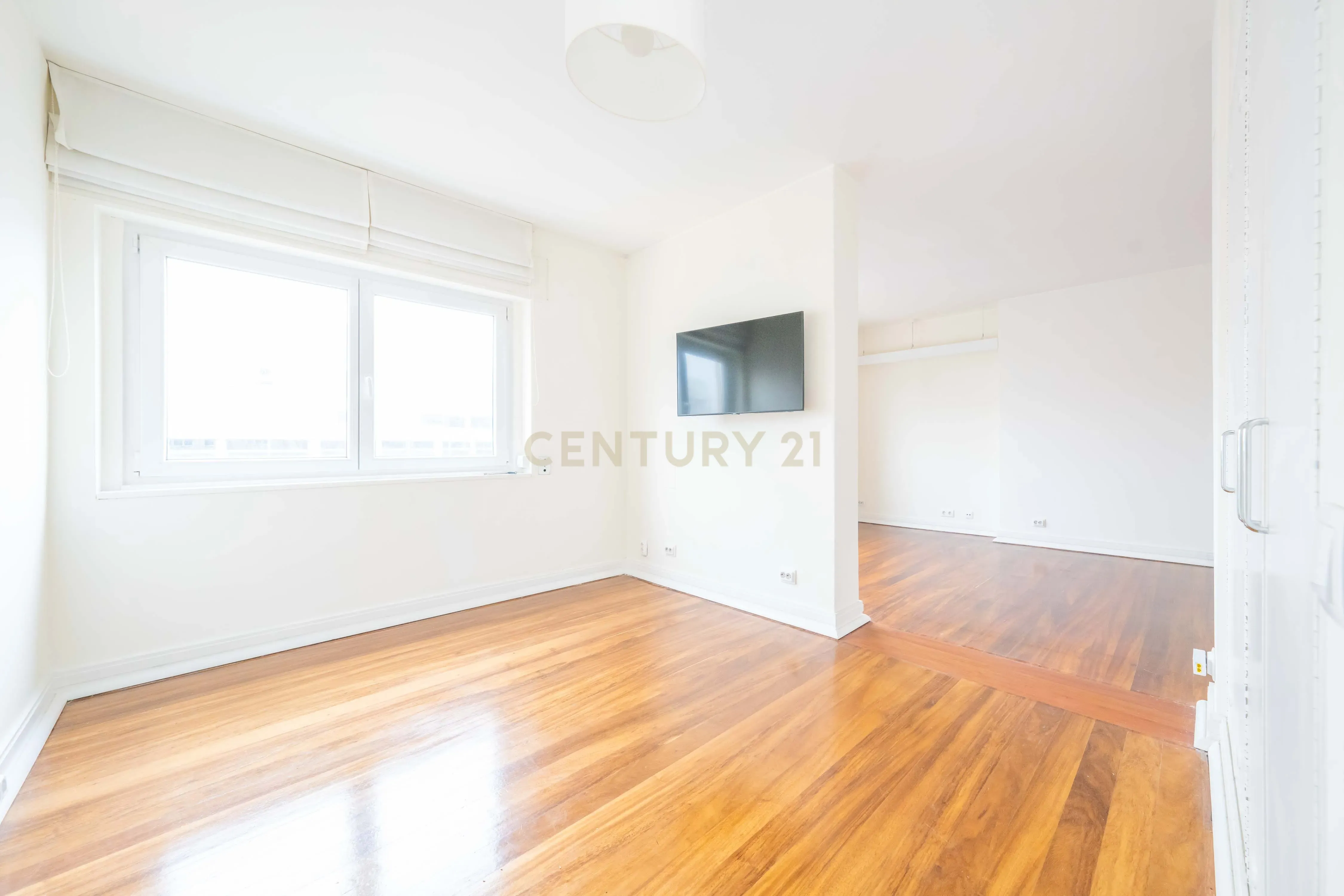 Apartamento T5 - Marquês Pombal - Lisboa - Image 18