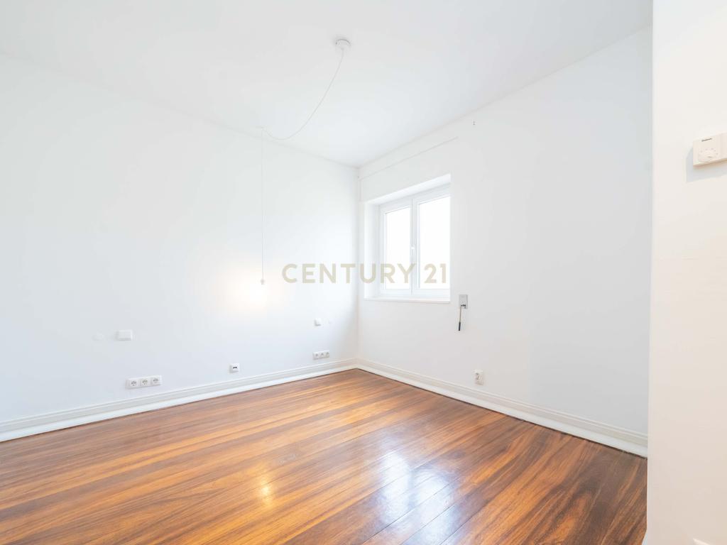  Apartamento T5  - Marquês Pombal - Lisboa - Image 19