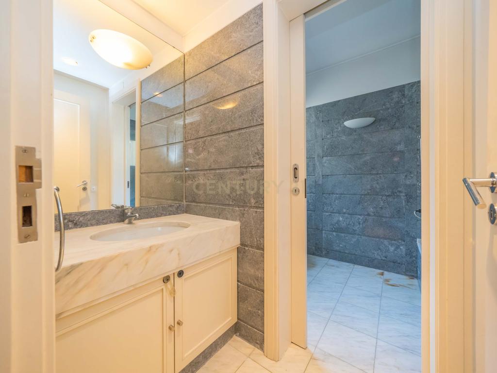  Apartamento T5  - Marquês Pombal - Lisboa - Image 22