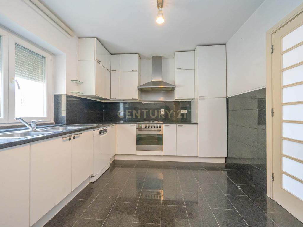  Apartamento T5  - Marquês Pombal - Lisboa - Image 3