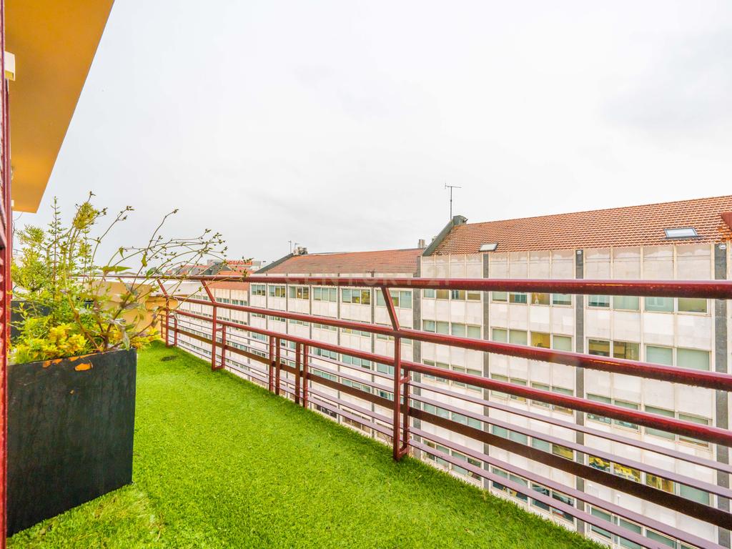  Apartamento T5  - Marquês Pombal - Lisboa - Image 11