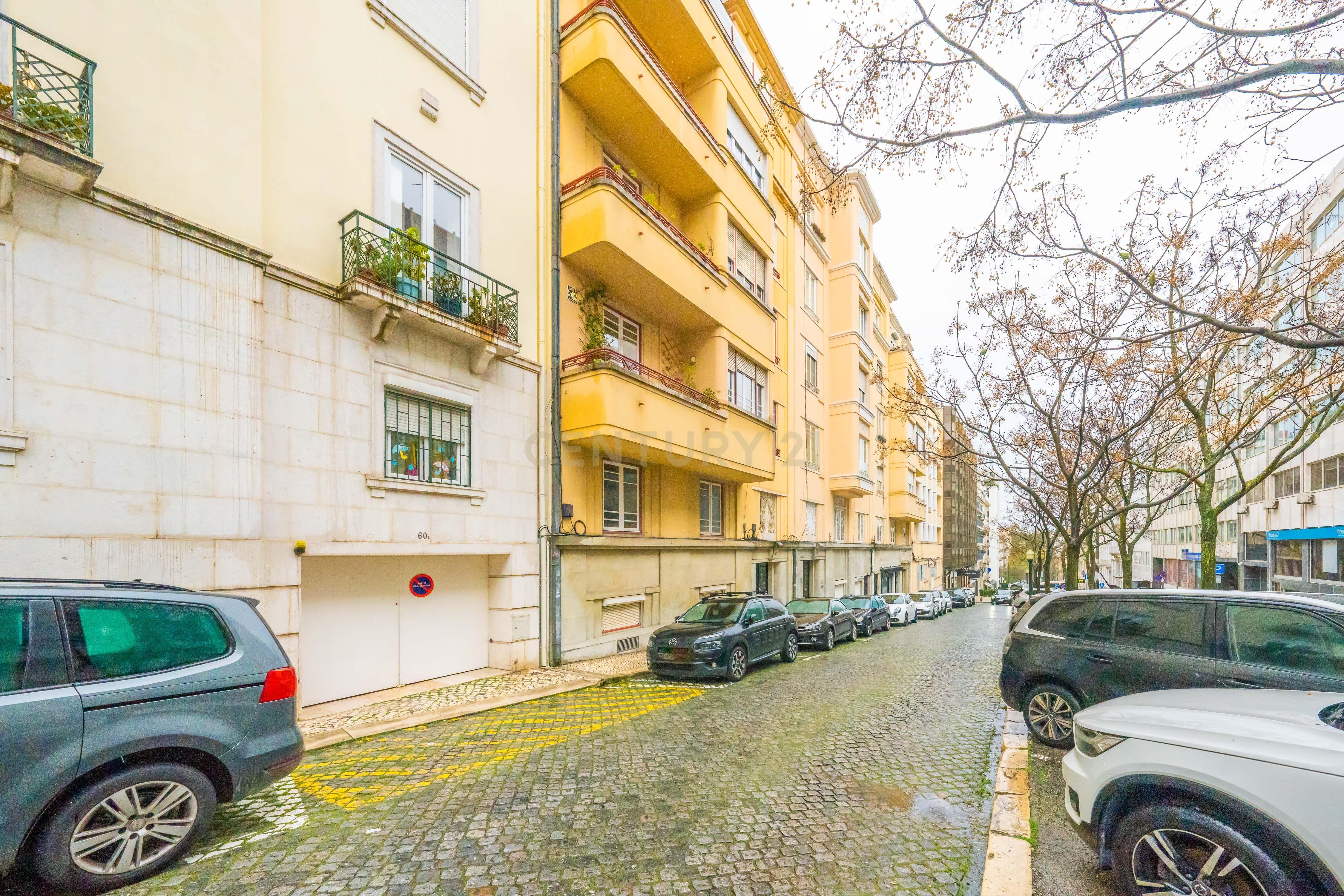 Apartamento T5 - Marquês Pombal - Lisboa - Image 2