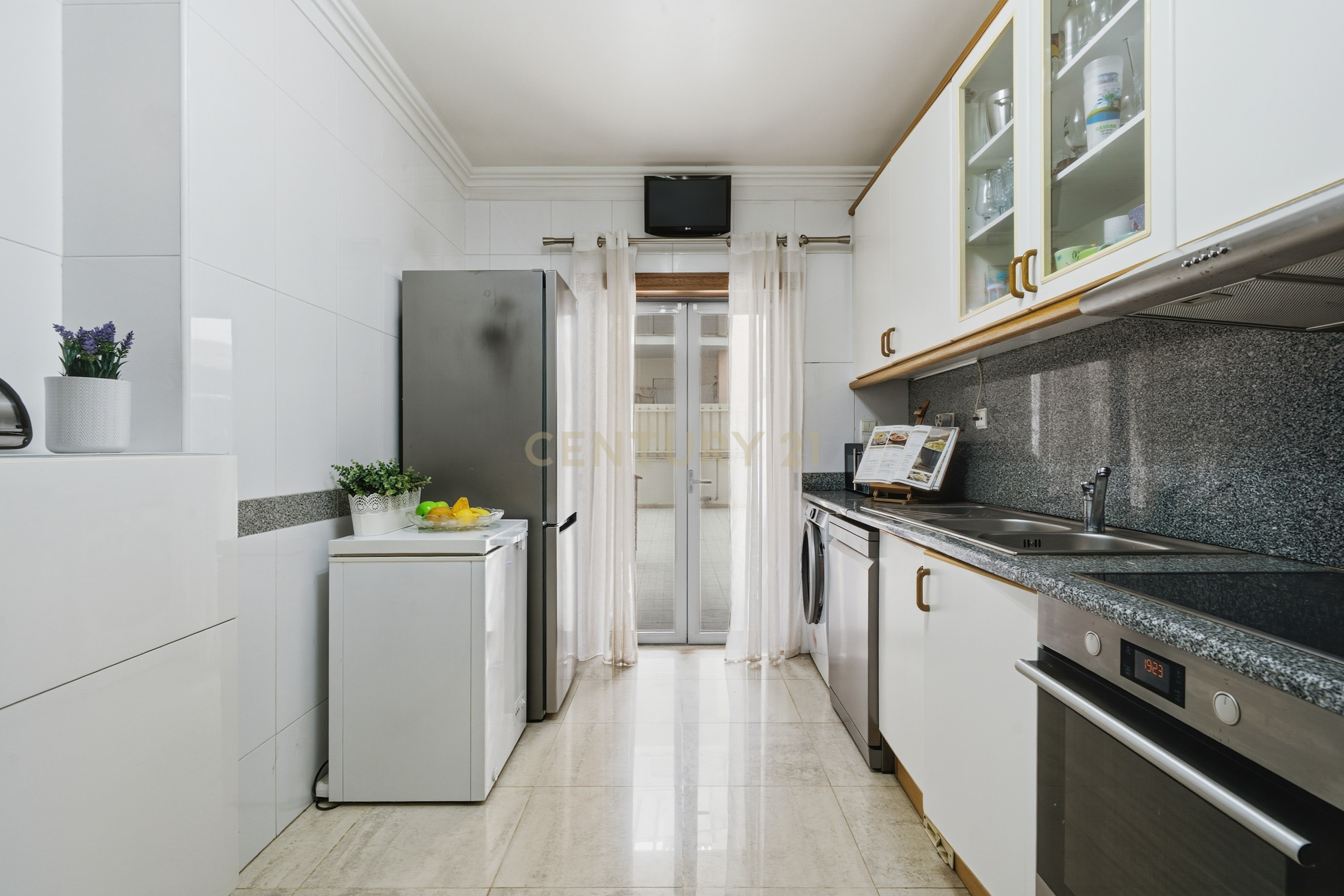 Apartamento T3 à venda em Venda do Pinheiro e Santo Estêvão das Galés, Mafra — foto 9