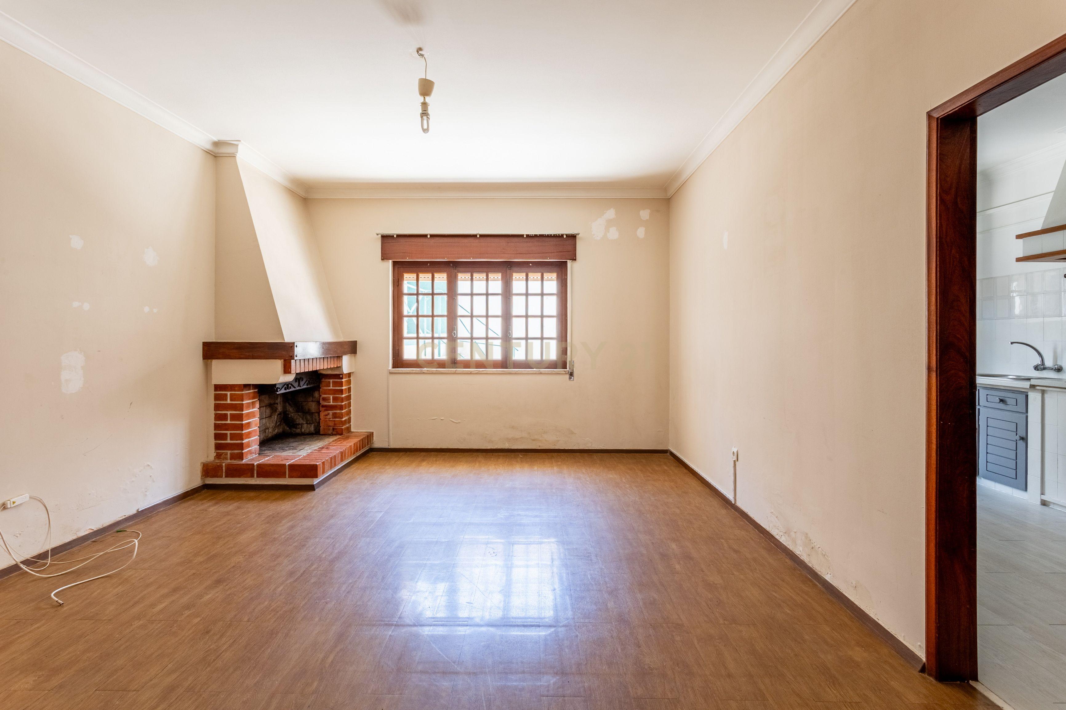 Fotografia 8 de Espaçosa Moradia T3 em Azambuja, Lisboa