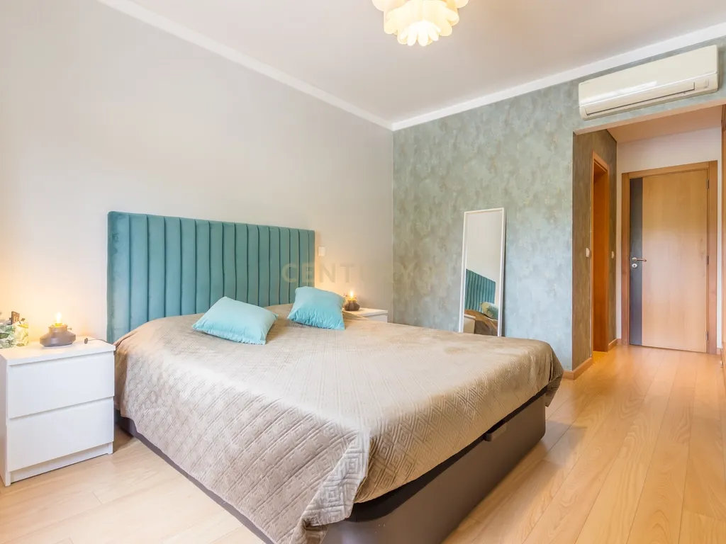 Apartamento T3 | Palhais – Barreiro | R/C – 145m2 - Image 24