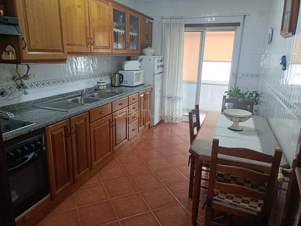 Apartamento T3 com box| Oliveira do Hospital, Coimbra - Image 40