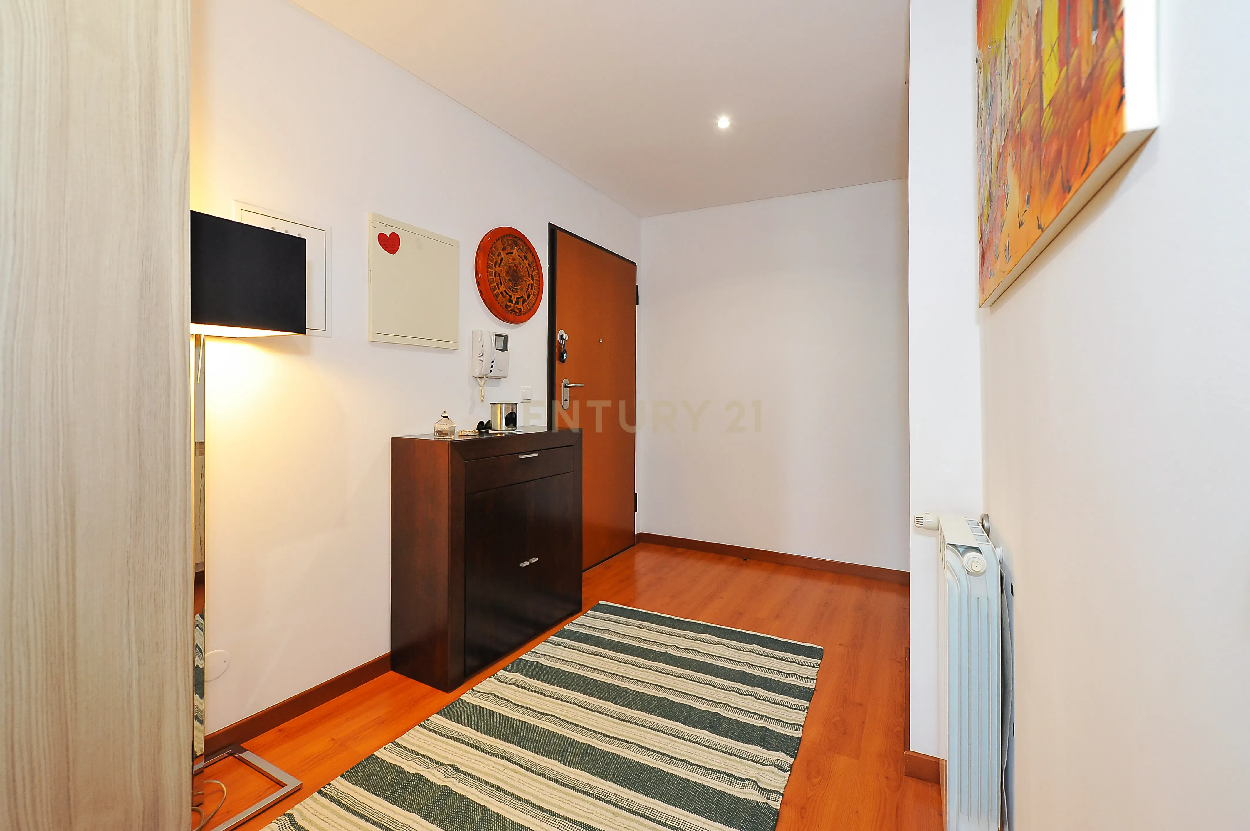 *********RESERVADO******************Apartamento T2 em excelente estado e moderno no Parque São Domingos de Rana - Image 4