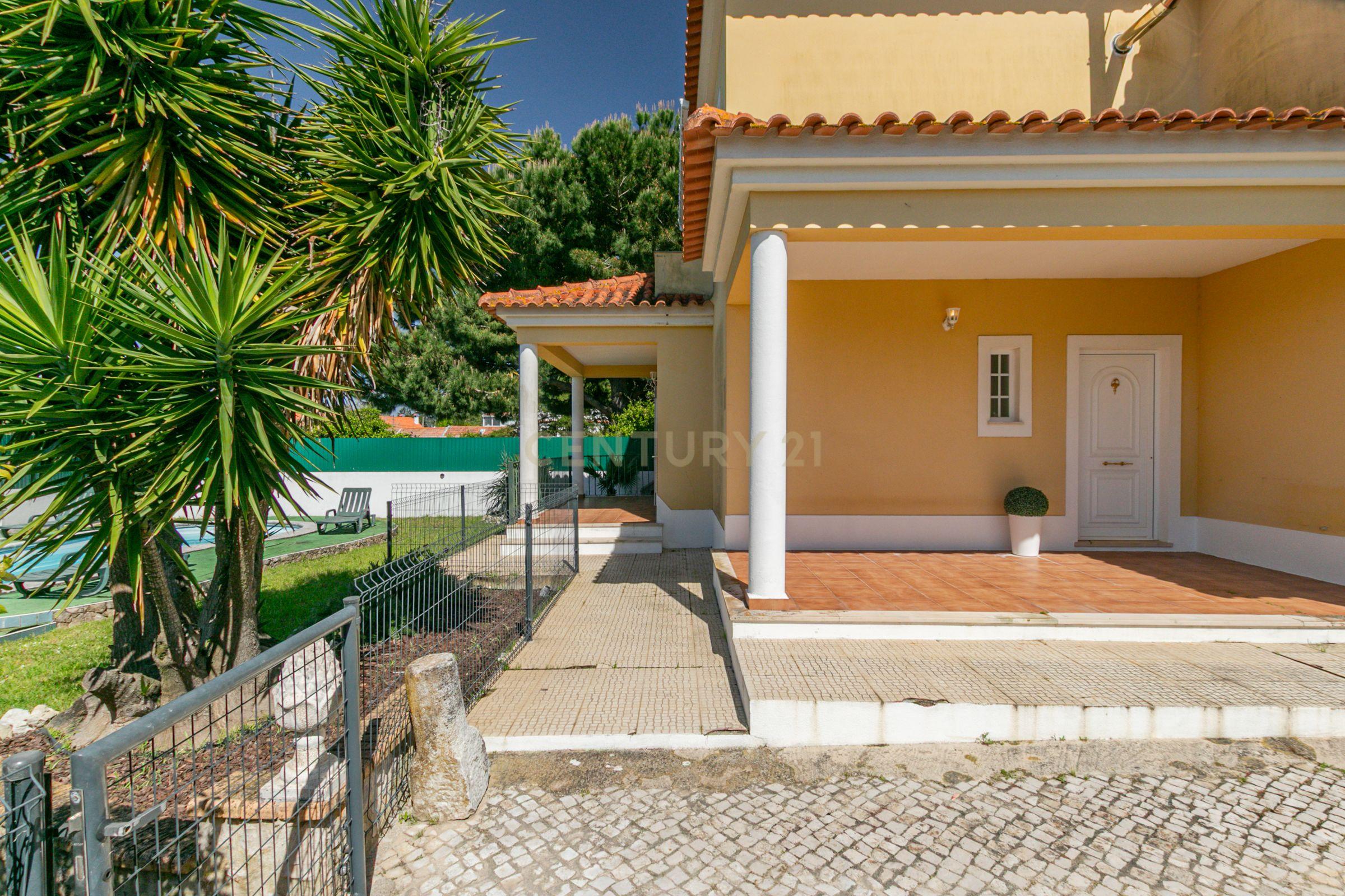 Moradia Rural T4 com Piscina e Jardim — Entre Setúbal e Lisboa - Image 35