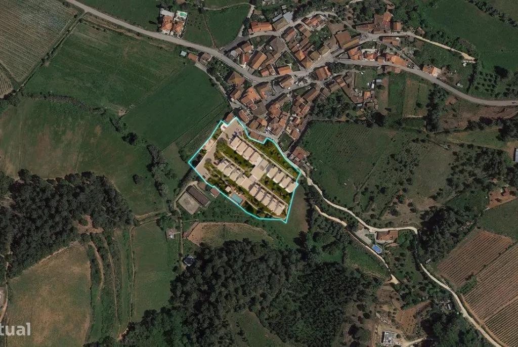 Terreno com Projeto Aprovado | 17 Moradias | Quinta na Zibreira – Torres Vedras - Image 1