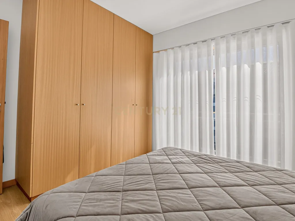 Apartamento T2 Braga - Image 13