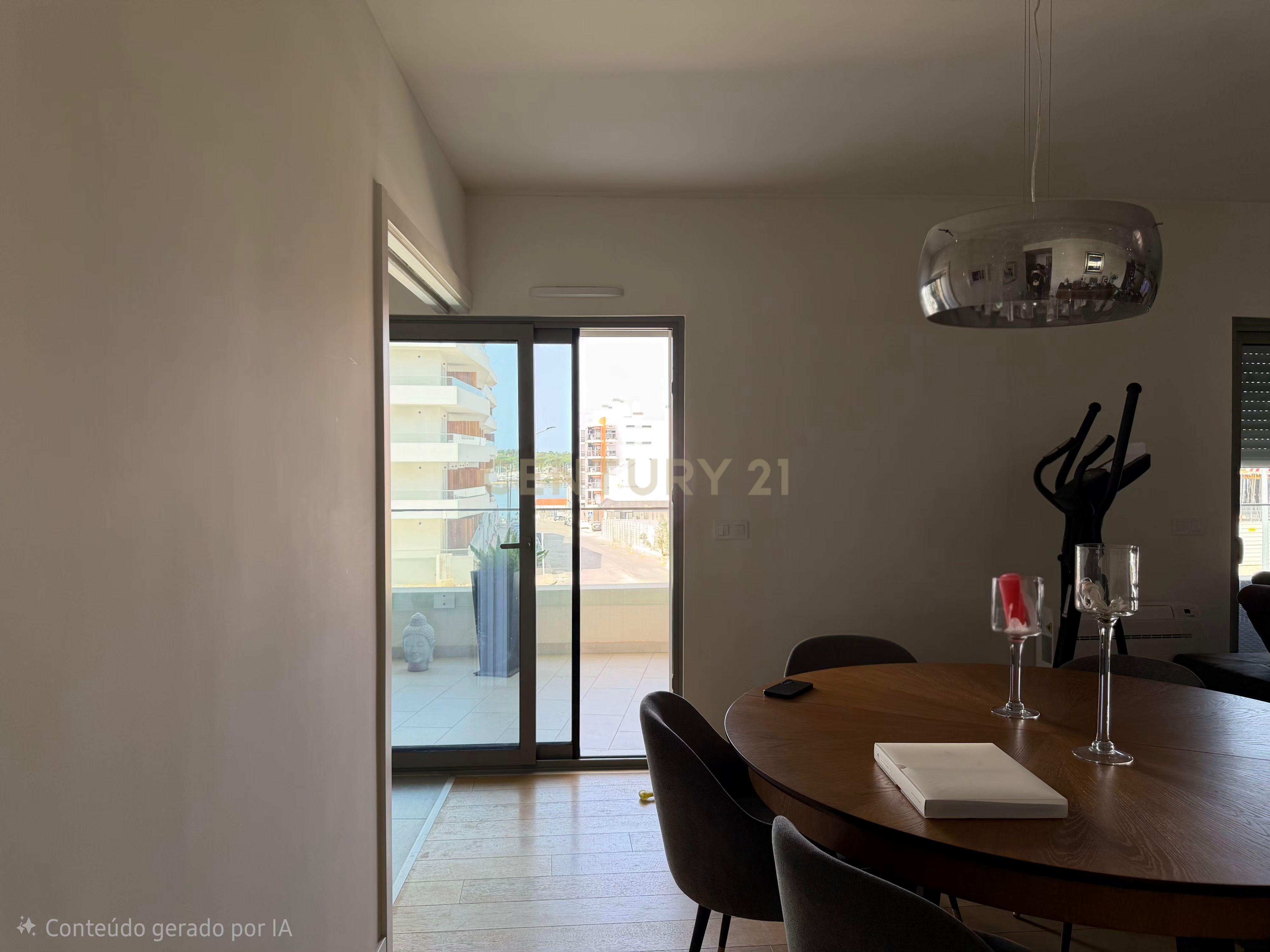 Fotografia 8 de Luxuoso Apartamento T3 com Vista Rio com parqueamento no Seixal