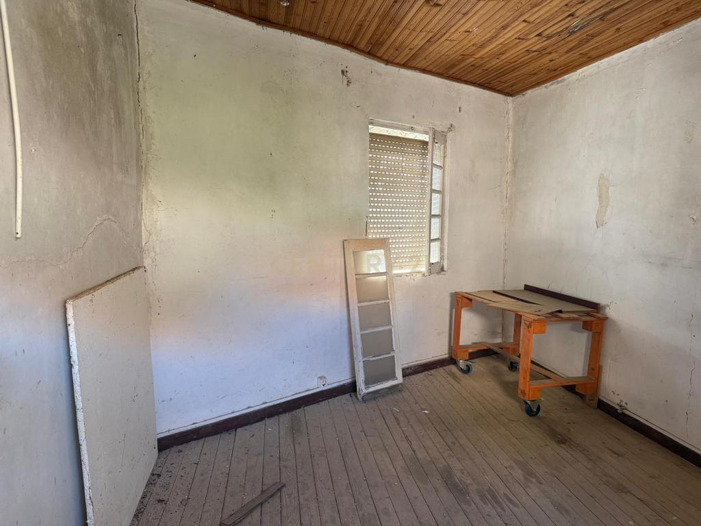 Moradia T1, Tinalhas, Castelo Branco - Image 15