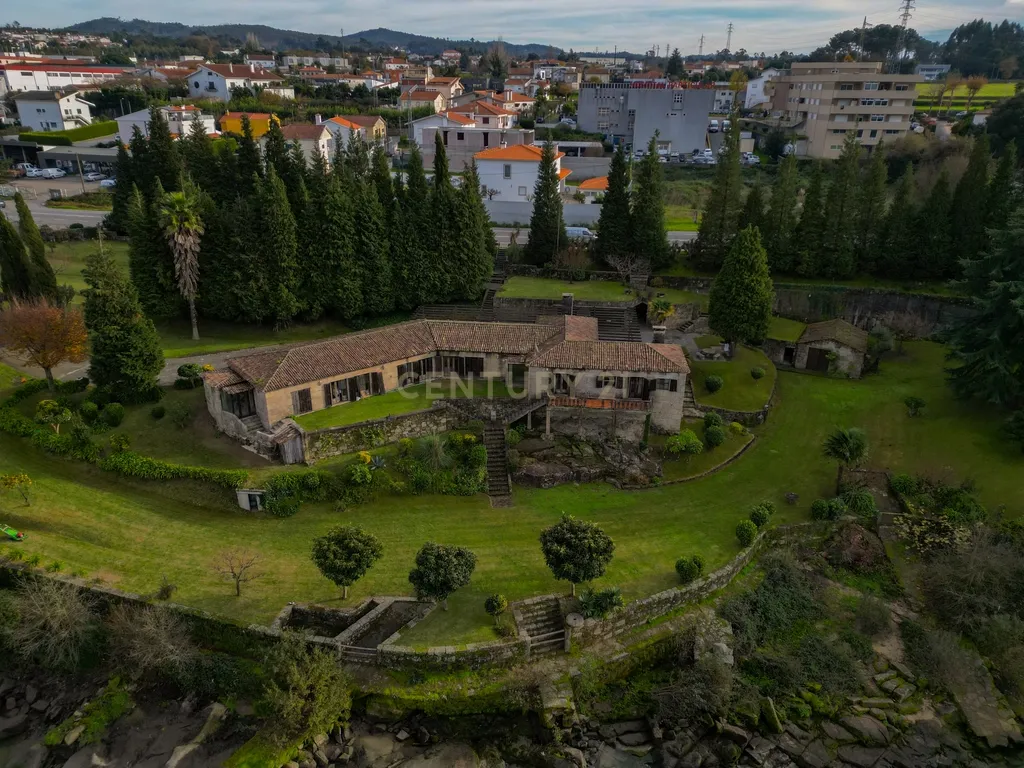 Casa das Azenhas – Charme e Exclusividade à Beira do Rio Cávado - Image 47