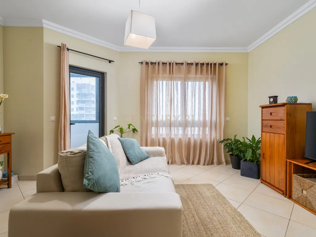Apartamento T3 com vista mar em Faro - Image 8