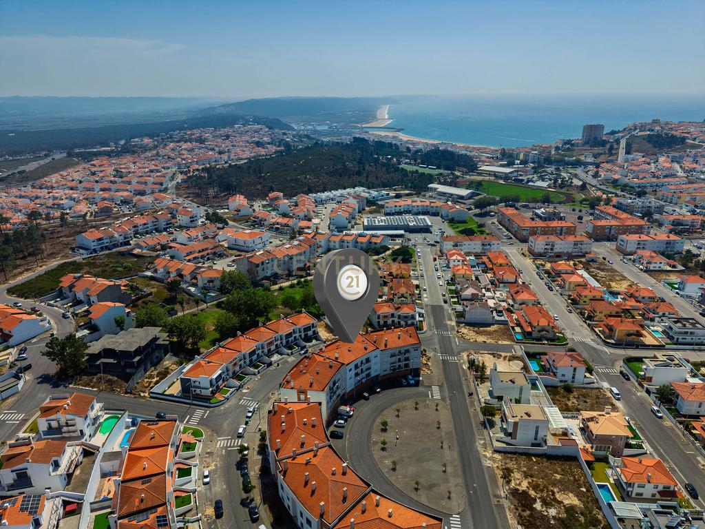 Excelente Apartamento T2 com 2 WC e Garagem - Image 1