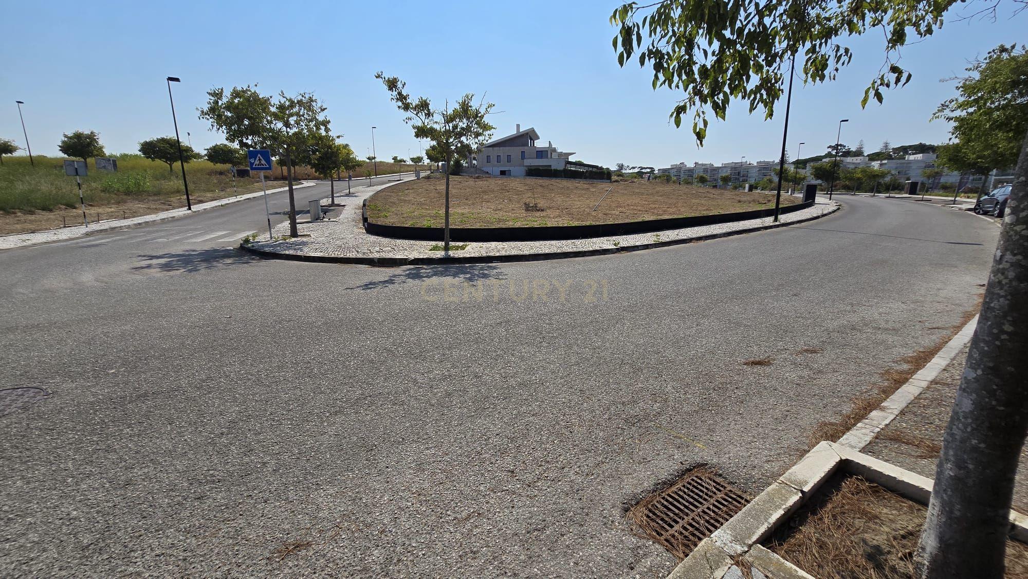 Fotografia 9 de 702 m² de Exclusividade num Novo Condomínio na Aldeia dos Capuchos, Caparica