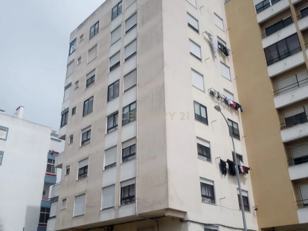 Venda de Apartamento T1 - Cacém - Image 12