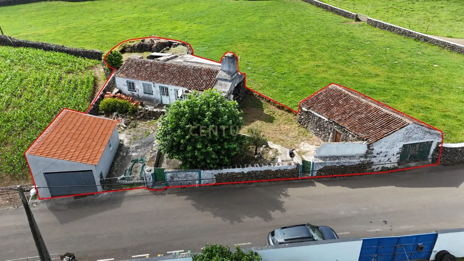 Fotografia 2 de Casa para Recuperação em São Bartolomeu de Regatos