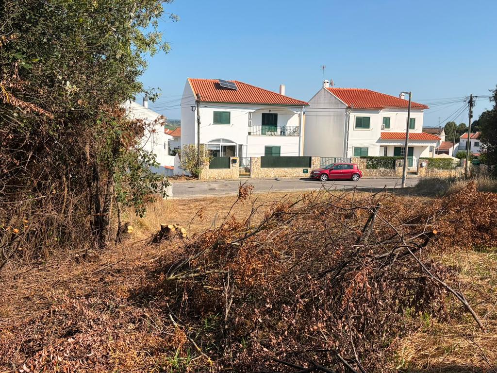 Terreno para Construção na Urbanização das Virtudes em Aveiras de Baixo - Image 3