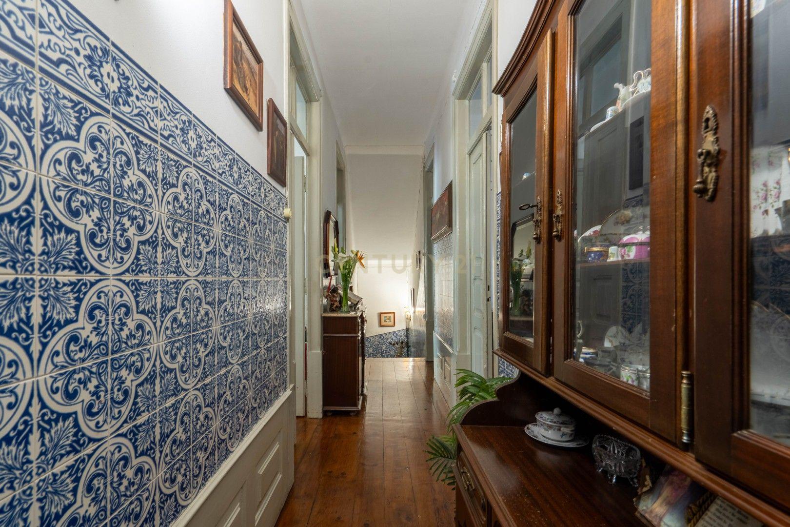 Fotografia 3 de Casa T5 para Recuperação em Lousã, Coimbra - 360m²
