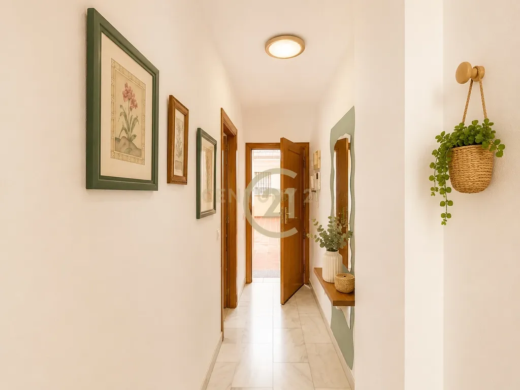 Apartamento Luminoso com Terraço e Garagem a 400 Metros da Praia em Fuengirola - Image 11