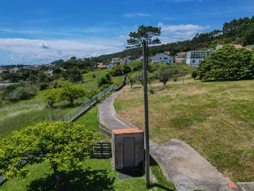 Moradia T4 com Vista Mar e Cidade - Image 21