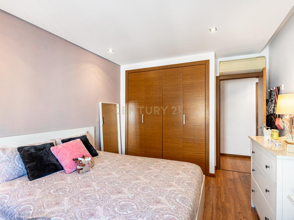 Apartamento T4 na prestigiada Urbanização Quinta do Infantado, Loures com Vista Panorâmica sobre as Lezírias - Image 20