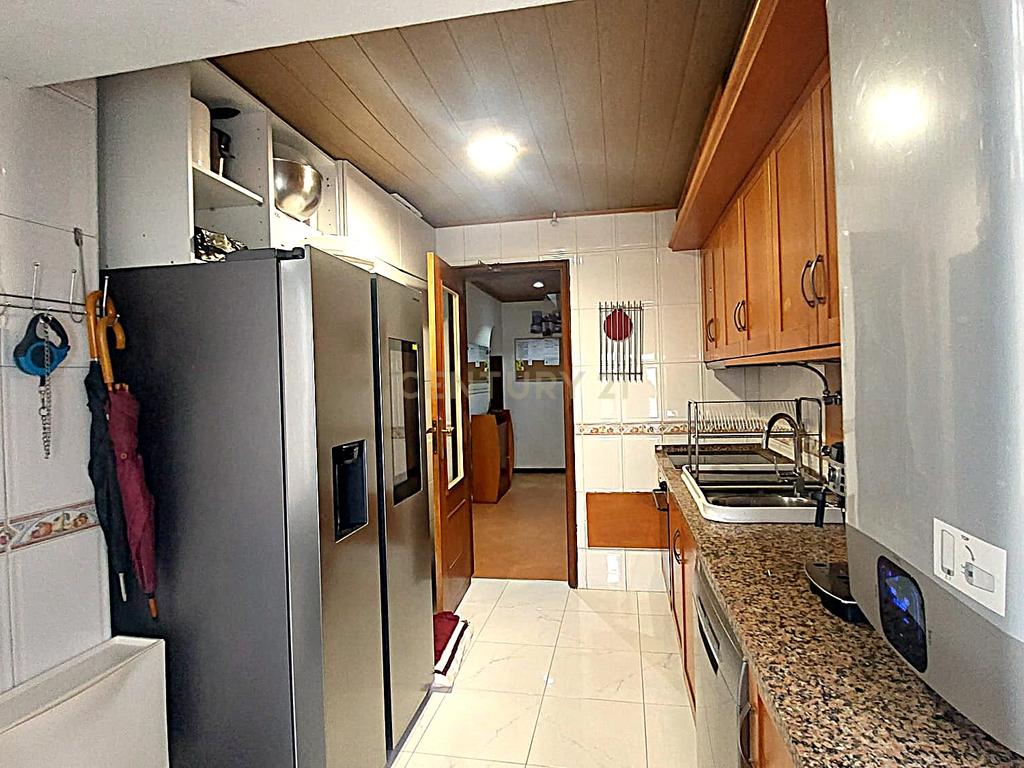 Apartamento T3 em Almada - Image 2